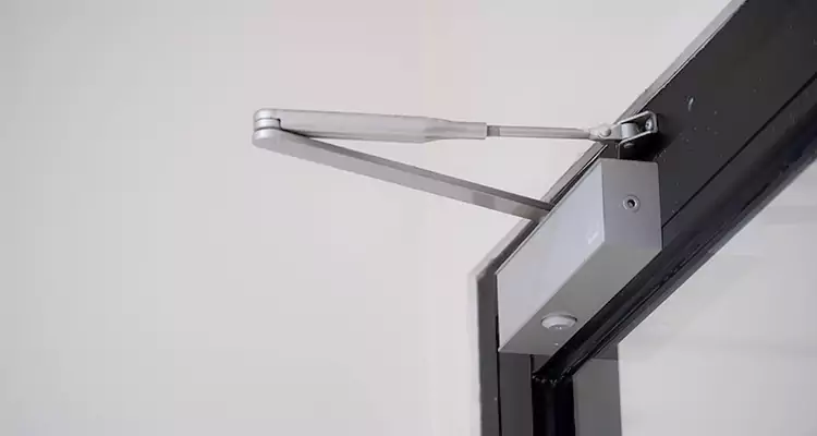 Screen Door Closer Installation in Midway, FL