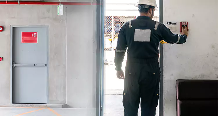 Emergency Fire Exit Door Repair in Midway, FL