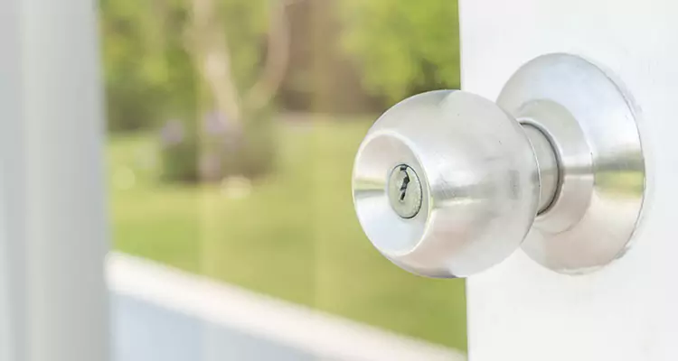 Patio Door Mechanism Jammed in Midway, FL